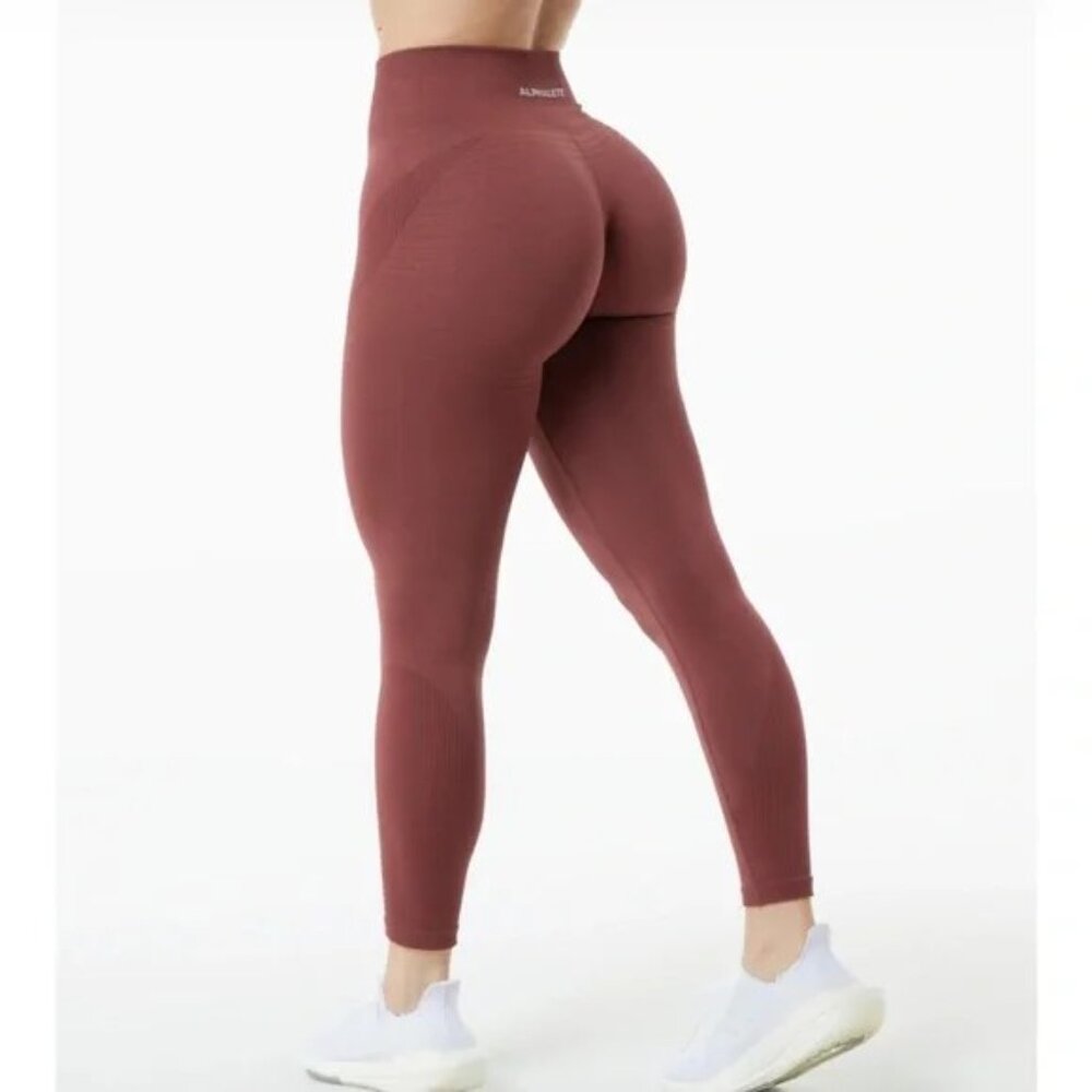 Alphalete Ozone Leggings Gingerbread